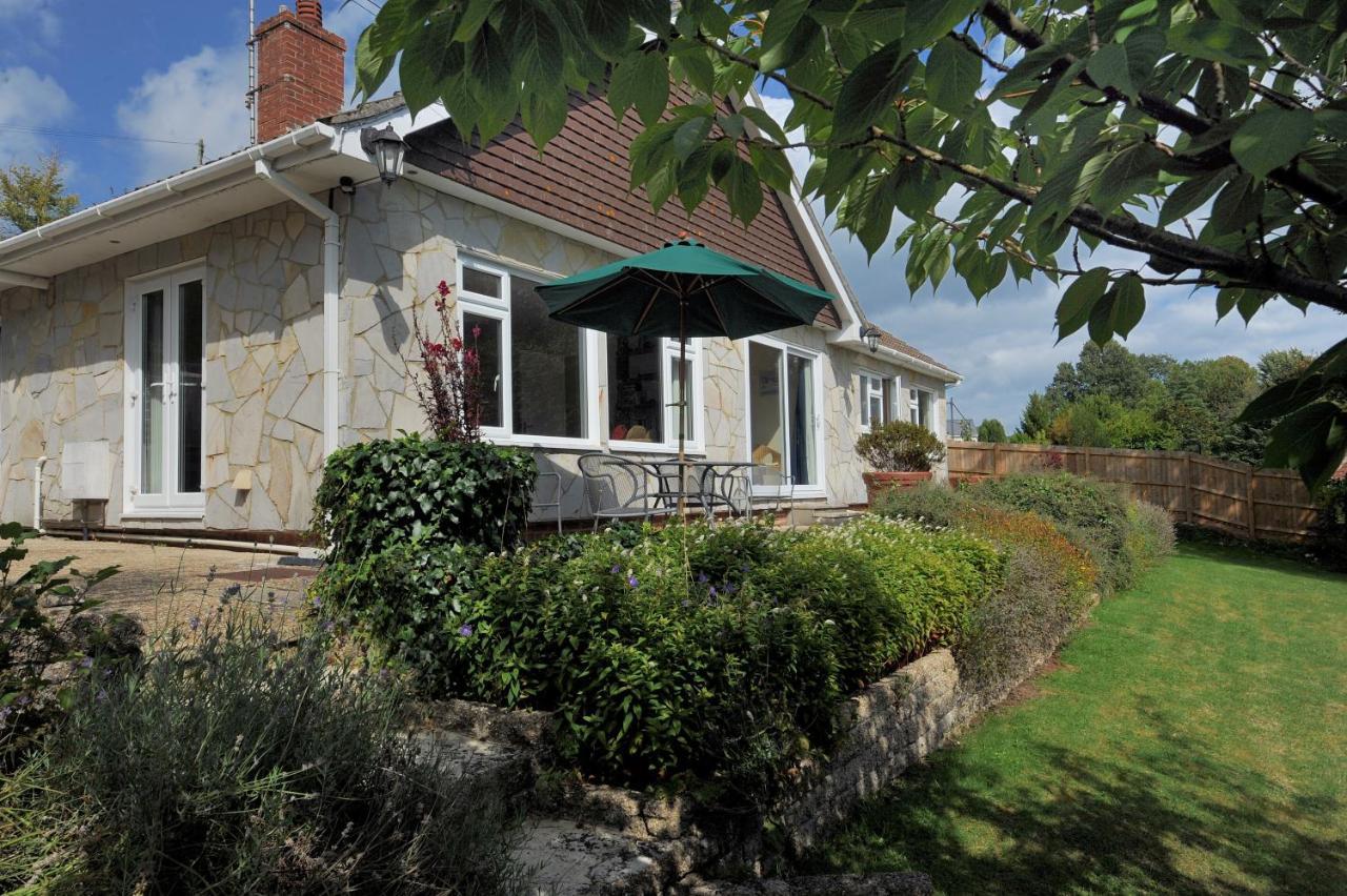 Strathaven Villa Uplyme Exterior photo